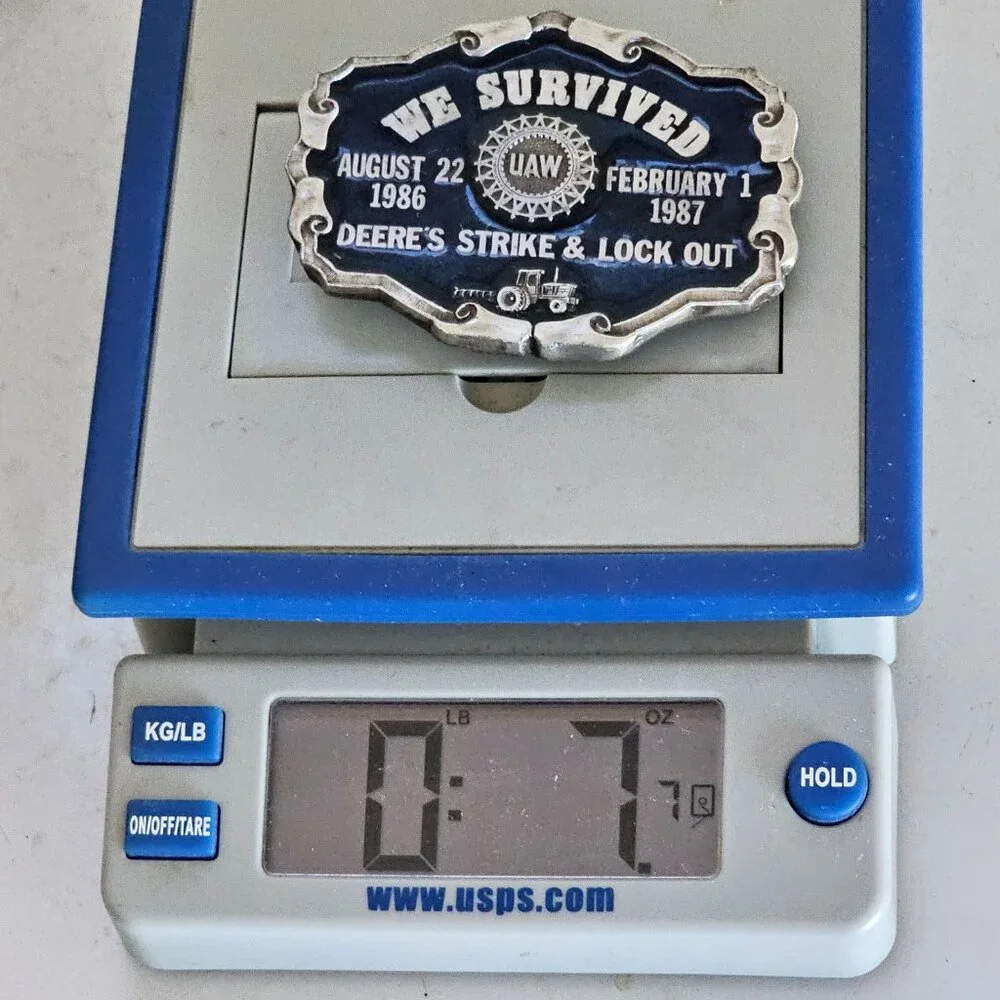 1986 1987 John Deere UAW United Auto Workers Strike Lock Out Belt‎ Buckle Pewter